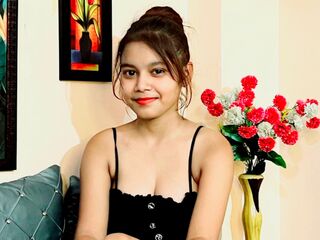 webcamgirl sex chat AdrianaReyez