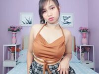 chat with cam AickaChan