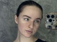 free adult cam AlisaFreshly