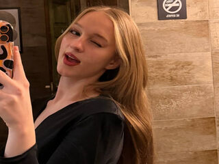 sex show online IleanaNiese