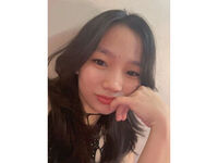 camgirl showing tits JoyPetite