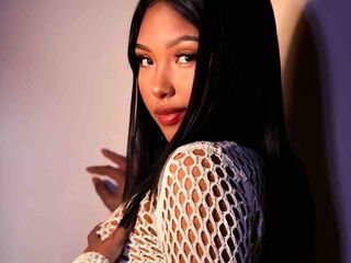 girl sexcam LolaDarcy