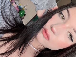 cam girl playing with dildo MarieJosePhilip