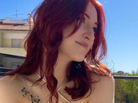 nude webcam girl photo MilaFlame