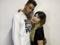 chatroom live sex show JoselynAndFredy