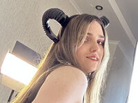fingering girl cam picture AaliceWalter