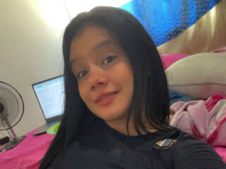 chat room cam AdaFerrer