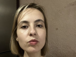 live teaser webcam AdalineShay