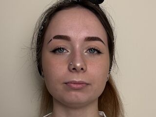 naked camgirl fingering pussy AftonHickey