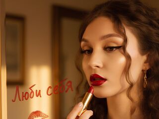 closeup web cam AgustinaLinder