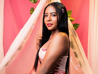 kinky webcam model AliceBrunett