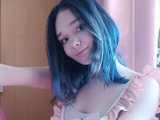 live chatroom AliceMayfield