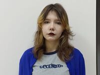 girl fingering shaved pussy AmandaHarvey