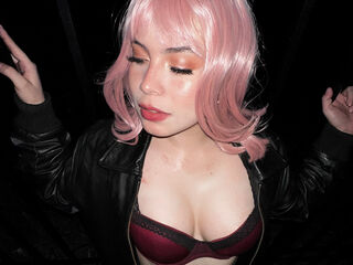 naked cam girl masturbating with vibrator AmelieStart