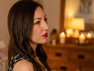 free chatroom ArishaElara