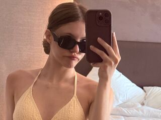 cam girl video AureliaThorn