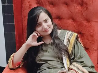 camgirl webcam picture AyeshaSajid
