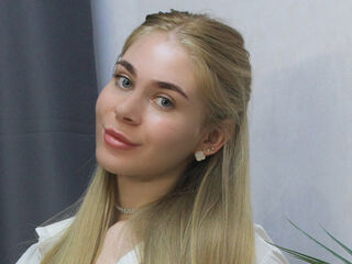 mastubating web cam girl BarbaraJeff