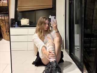 webcam girl chatroom BrandiStover