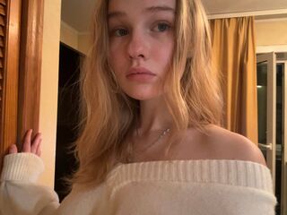 bedroom live cam BrittaneyCreitz