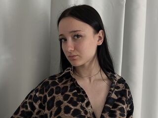 topless camgirl ChristenConnelly