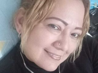 livesex show ClauDaniels