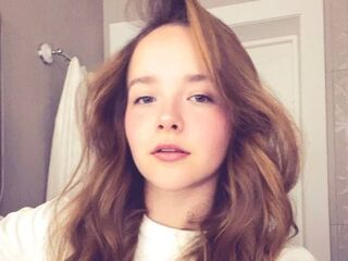 live strip tease show DaysiDust