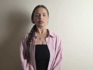 free nude webcam DelenaCouts