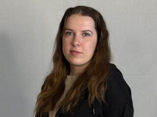 girl showing pussy DeniseGriffin