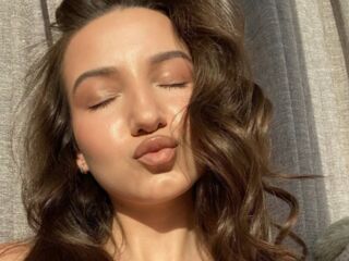 cam girl camsex DinaSweeny