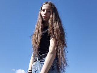naked girl with webcam masturbating with dildo EleaseArhelger