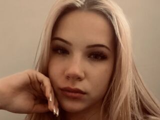 fingering cam girl EleonoraTutuska