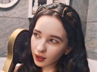 camgirl showing pussy EliseGianola