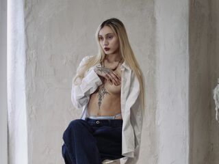 free webcam chatroom EllieXeno