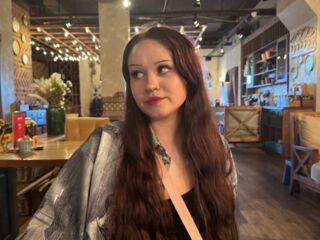chat room live sex show EmilyGreek