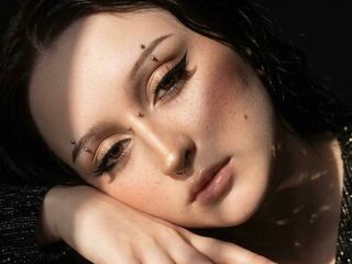 camgirl showing tits EmmaBlissa