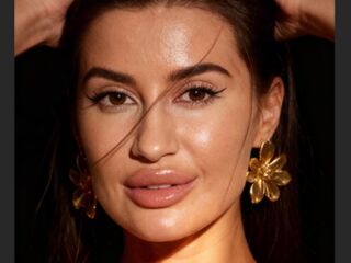 cam slut video chat EvaNever