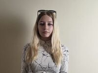 adult live cam EvelynReynaga