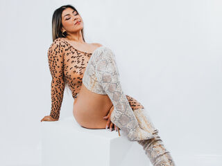 teaser cam GiaMartineli