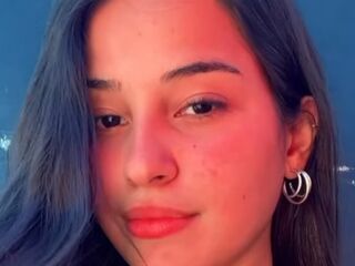 naughty camgirl masturbating with dildo HannyMia