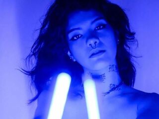 live webcam girl HinataDarky