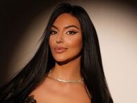 cam girl masturbating with sextoy IzaBelle