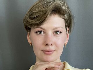 adult web cam chat room JanHilbert