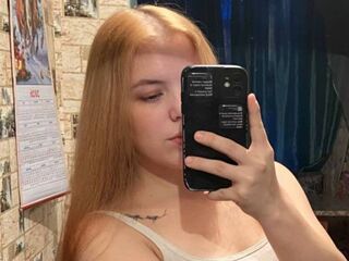 online chat KarrieAnesi