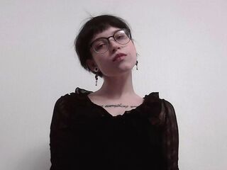 beautiful webcam girl KeithaBuscemi