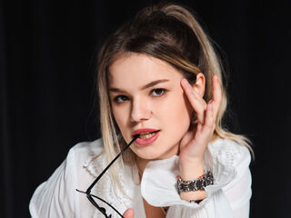 hot girl KellyHayden