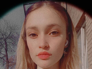 cam strip tease KendalSommella