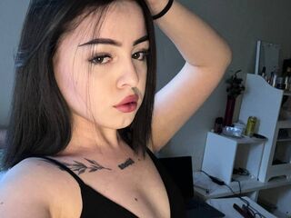 nude webcamgirl picture KitaTomson
