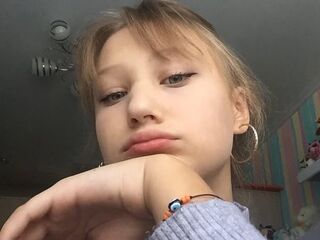 jasmin LakeeshaBrimmer