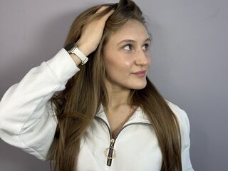 camgirl masturbating LatrinaBrounson